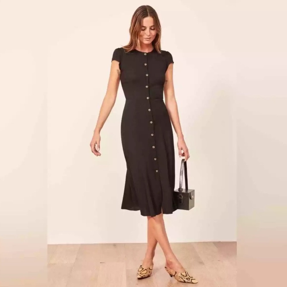 Reformation Fauna Dress Black - Size 8 Button Down